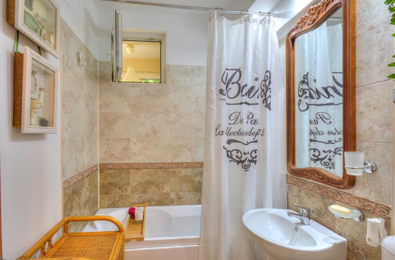 Metrou Titan (2 min.), Aleea Barajul Lotru, apartament 2 camere.